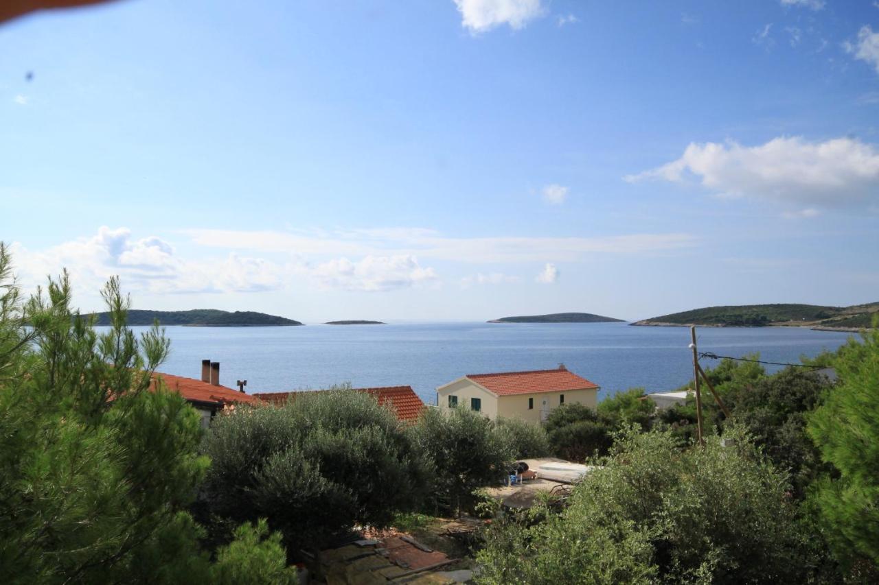 Apartments By The Sea Milna, Vis - 8895 Rukavac  Bagian luar foto