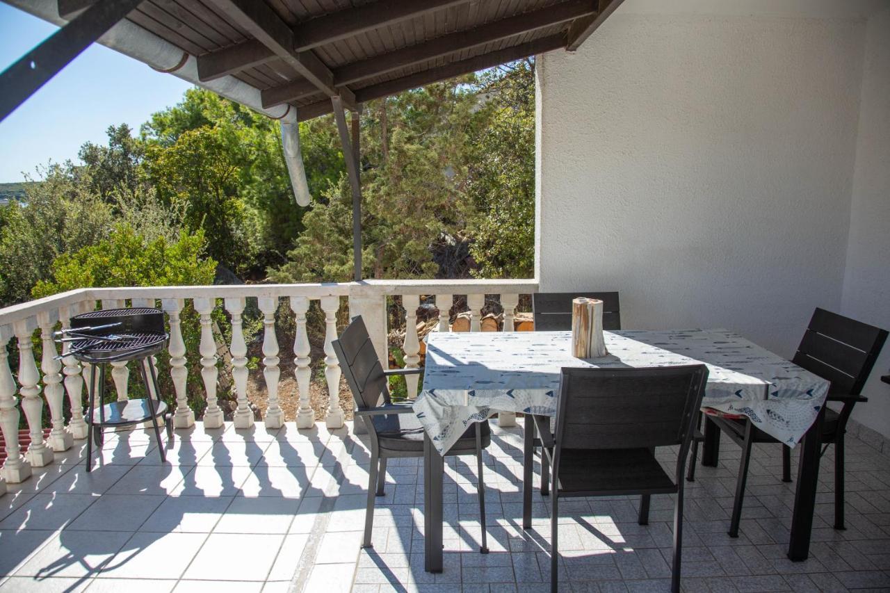 Apartments By The Sea Milna, Vis - 8895 Rukavac  Bagian luar foto