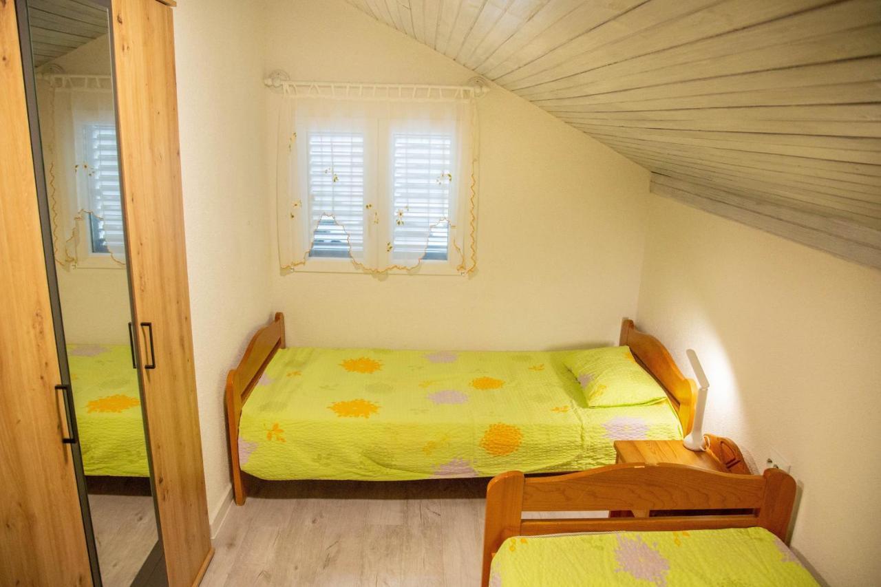Apartments By The Sea Milna, Vis - 8895 Rukavac  Bagian luar foto